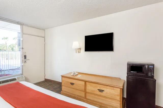 غرفة بسرير كينج، Days Inn by Wyndham Adel I-75 8/10