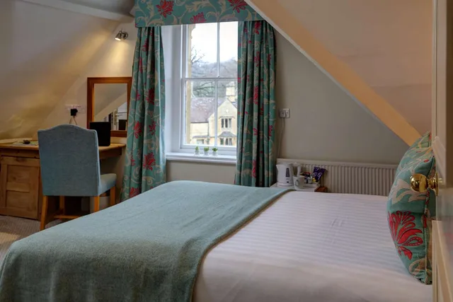 غرفة صغيرة بسرير مزدوج، Three Ways House Hotel 1/1