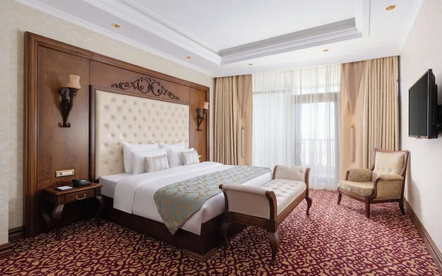 جناح تنفيذي بسرير كينج، Shamakhi Palace Sharadil Hotel 1/2