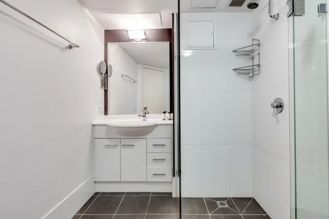 شقة بسرير كوين وسريرين منفصلين بغرفتي نوم، Hillcrest Apartment Hotel 3/3