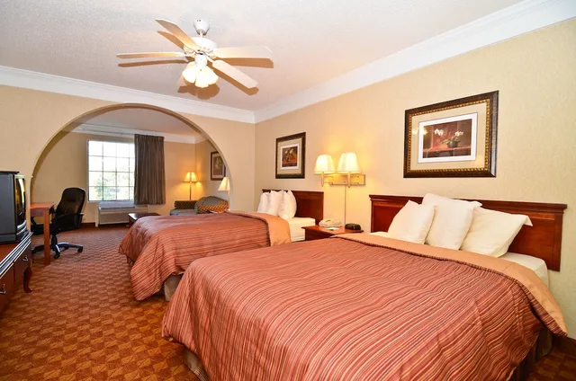 Suite, 2 Double Beds, Peach State Inn & Suites 1/1