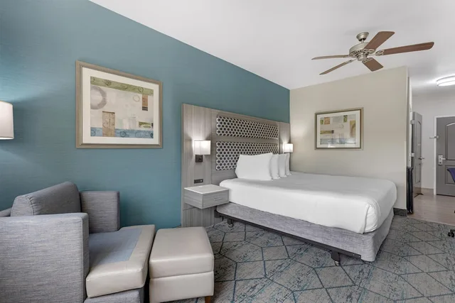غرفة قياسية بسرير كينج لذوي الإعاقة، Best Western Plus Wasco Inn & Suites 2/6