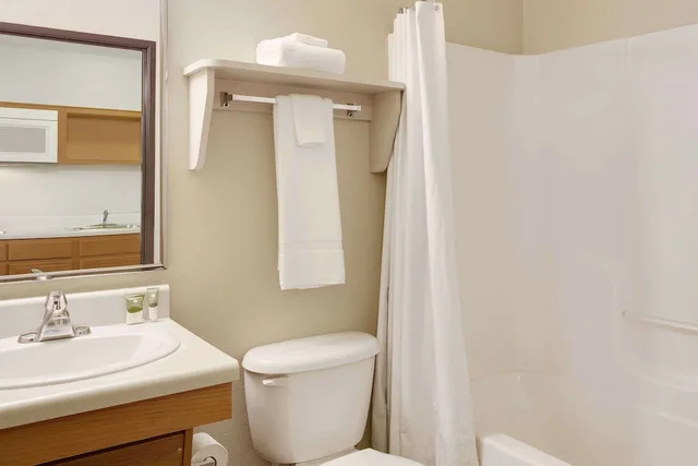 جناح استوديو بسريرين كوين بمطبخ، WoodSpring Suites Richmond West I-64 3/3