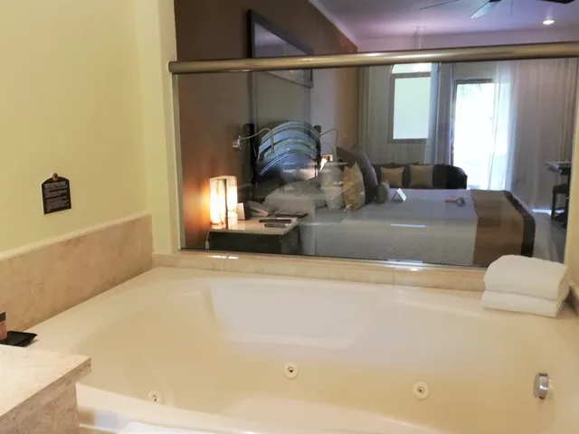 جناح جونيور على الشاطئ مباشرة، El Dorado Royale A Spa Resort All Inclusive 3/3