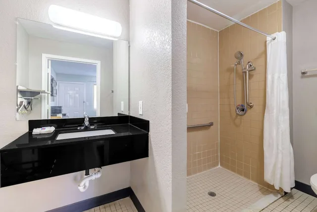 غرفة قياسية بسرير كوين، Motel6 Elizabethtown, KY 9/10