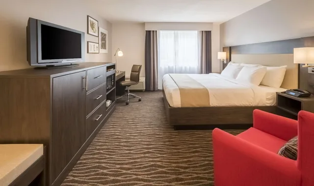 جناح استوديو بسرير كينج، Country Inn & Suites by Radisson, Rochester-Pittsford/Brighton, NY 1/2