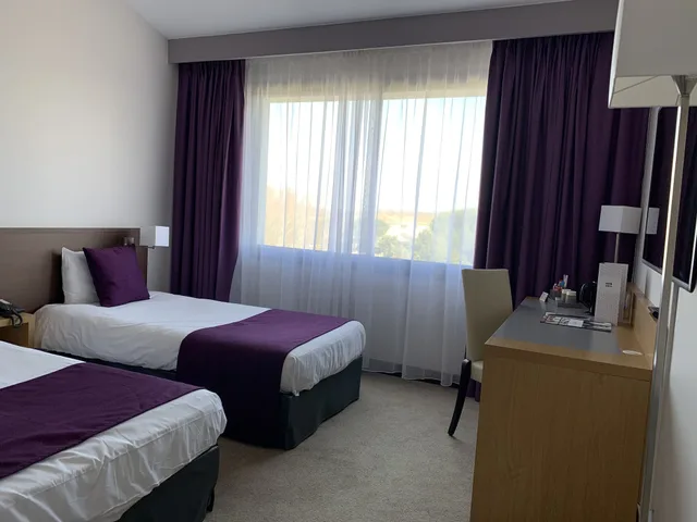 غرفة كلاسيكية بسريرين منفصلين، Mercure Toulouse Aeroport Golf De Seilh 3/9