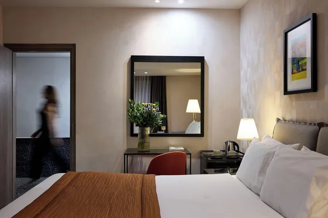 Comfort, Single, with View, Astor Hotel 1/7