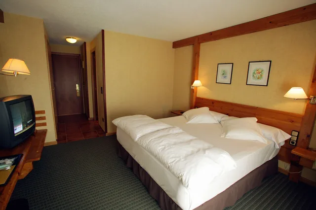 غرفة قياسية بسريرين منفصلين، Sport Hotel 3/10