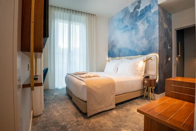 غرفة عائلية بأربعة أسرّة بإطلالة على المدينة، Blue Liberdade Hotel 2/4