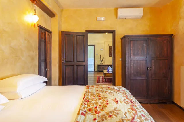 Suite, 1 King and 1 Single Beds, Spirit Of The Knights Boutique Hotel 3/3