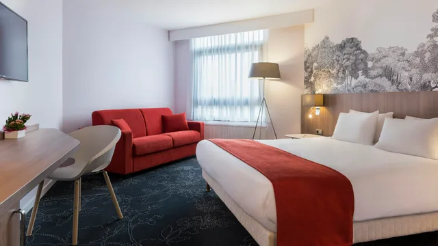 غرفة تنفيذية بسرير كينج، Holiday Inn Calais - Coquelles 1/1