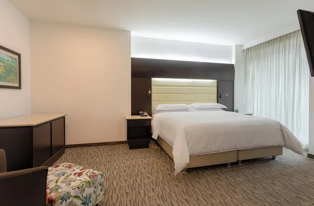 جناح جونيور بسرير كينج بغرفة نوم واحدة، Sheraton Bogota Hotel 1/8