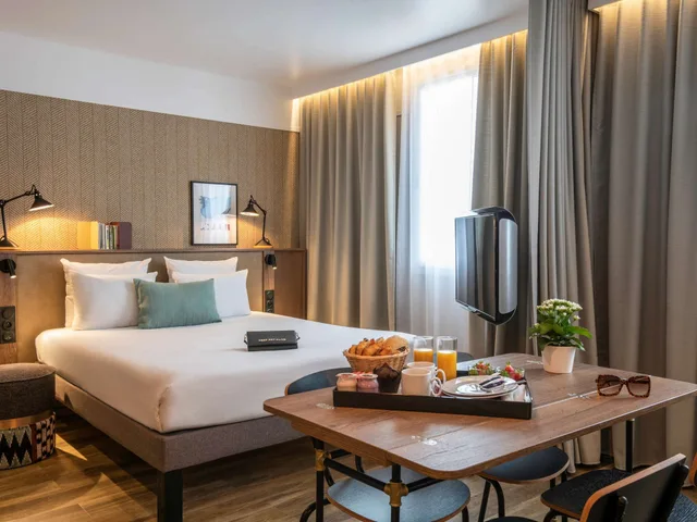 جناح سوبيريور بسريرين منفصلين، Novotel Suites Nice Airport Hotel 2/10