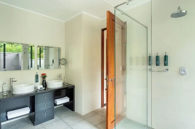 2 Bedrooms, Oasis, Pool, Garden, Family, Villa, 2 King Beds، Seychelles Labriz Resort and Spa 8/8