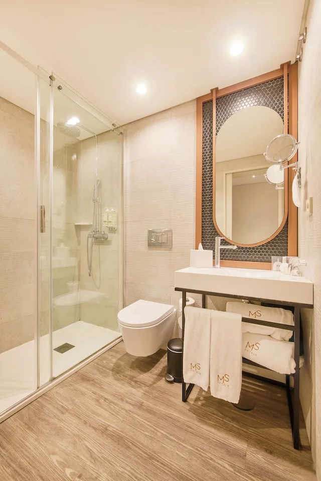 غرفة تنفيذية بسريرين منفصلين، Hotel Moon And Sun Braga 4/4