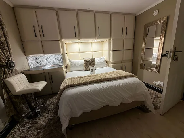 Petite, Comfort, Queen Bed، Kiwara Guesthouse 4/10