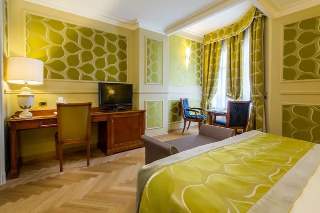 غرفة سوبيريور مفردة بسرير كينج، Grand Visconti Palace Hotel 2/4