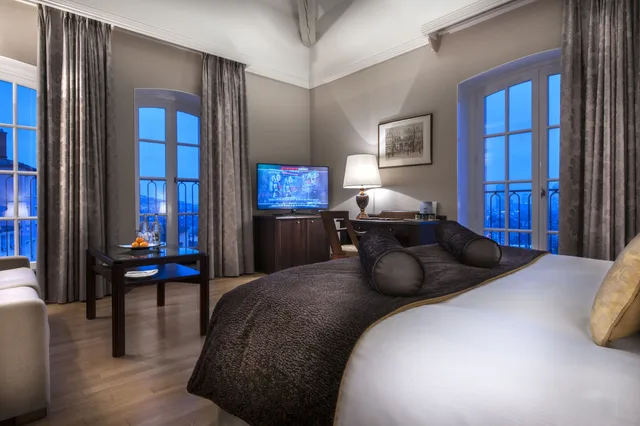 Junior Suite, Double Bed, Villa Florentine 8/10