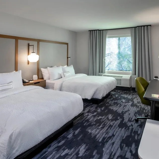 غرفة بسريرين كوين، Fairfield Inn Suites Little Rock Airport 4/10