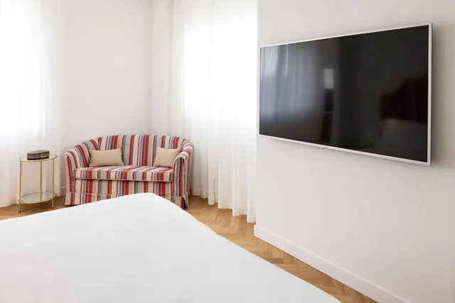 جناح جونيور بسرير كينج، Hotel Morfeo 2/4