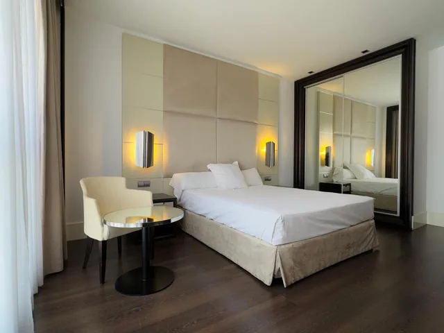 غرفة بسرير مزدوج أو سريرين منفصلين، Hotel Palacio Albacete and Spa 7/10