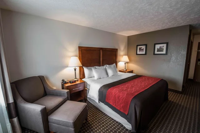 غرفة قياسية بسرير كينج، Comfort Inn Atkins 4/5