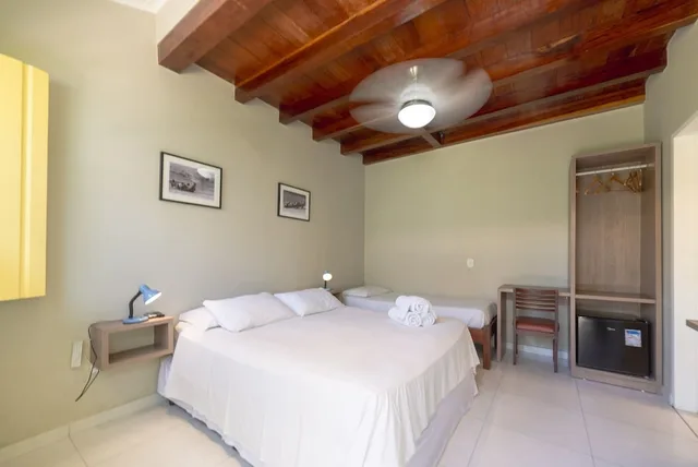 Colonial, Triple, 1 Double and 1 Single Bed، POUSADA VILA DO PORTO 8/10