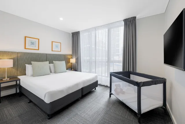 2 Bedrooms, Apartment, Queen and Twin Beds, Quest Southbank 7/10