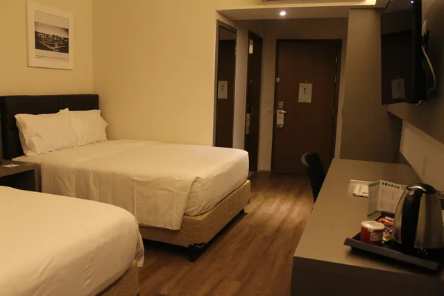 غرفة قياسية بسرير مزدوج، HOLIDAY INN GOIANIA 2/10