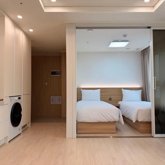 غرفة ثلاثية بإطلالة على الجبل، TRAVELUS Myeongdong 1/8