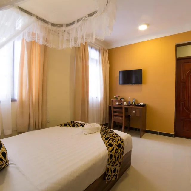 Room, Single, Private Bathroom, Spice Palace Hotel 3/10