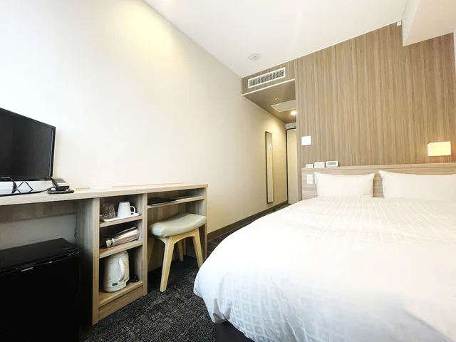غرفة بسرير نصف مزدوج بإطلالة على البحيرة في الملحق، Matsue New Urban Hotel 3/4