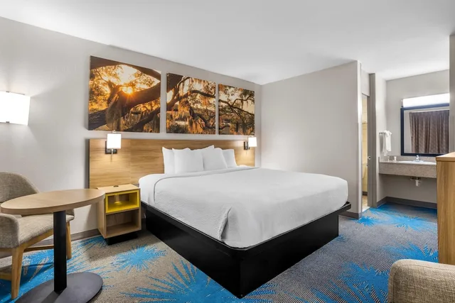 غرفة بسرير كينج، Days Inn by Wyndham Adel I-75 7/10