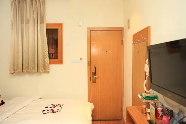غرفة حصرية بسرير كوين، Panda Club Jiaotong University Branch 5/6