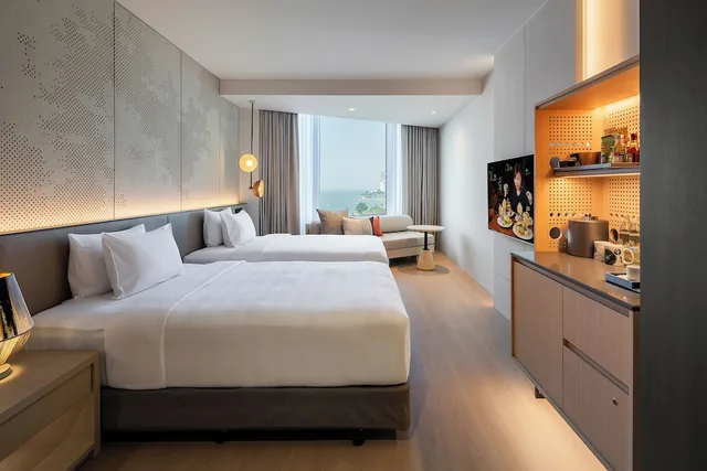 Renovated, Deluxe, Twin Beds, Sea View, Hard Rock Hotel Pattaya 6/8