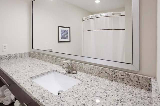 Standard, King Bed, GrandStay Hotel & Suites Cannon Falls 9/9