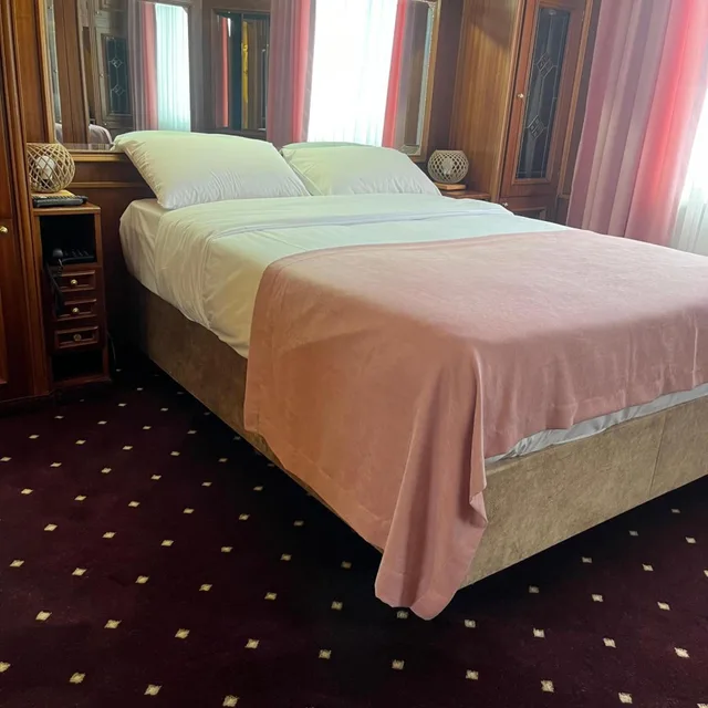 جناح عائلي، Topkapi Hotel 5/10
