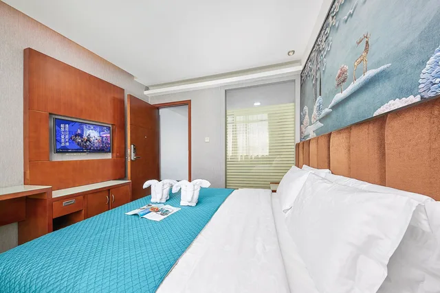 غرفة بزنس بسرير مزدوج، Kaiserdom Hotel Guangzhou Airport Branch 1/10