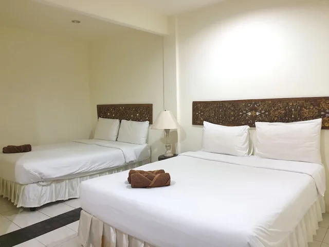 غرفة رباعية بسريرين كوين، Penzy Guest House 4/7