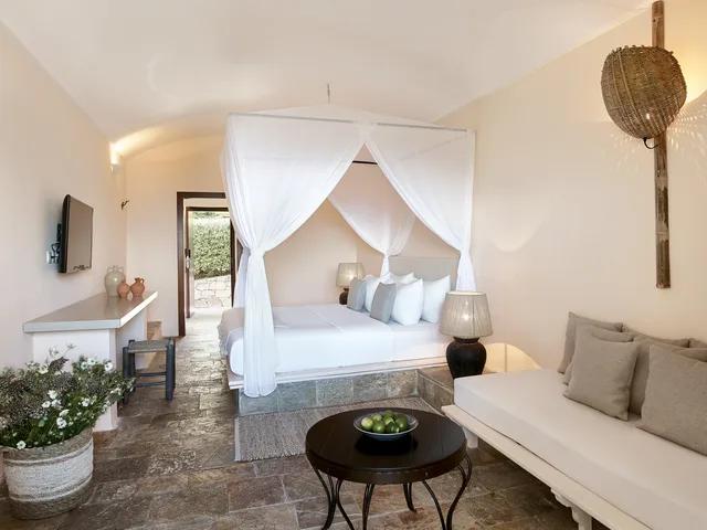 غرفة قياسية بسرير مزدوج أو سريرين منفصلين، Grecotel Daphnila Bay 3/3