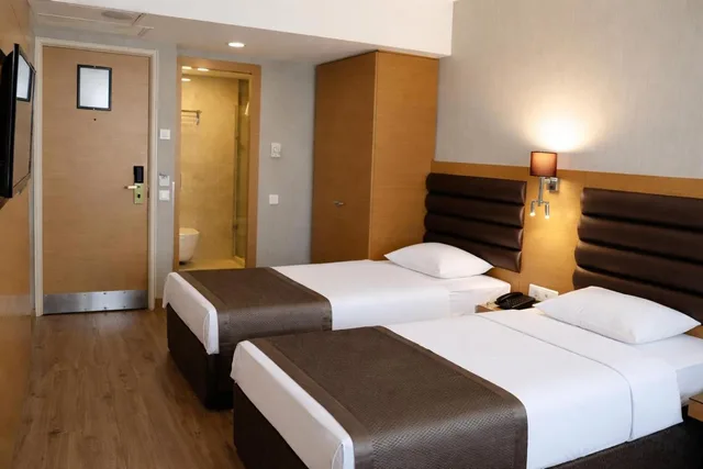Standard, 2 Double Beds, Taksim Riva Hotel 2/4