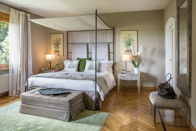 جناح بسرير مزدوج وسرير فردي، L'Albereta Relais & Chateaux 1/7
