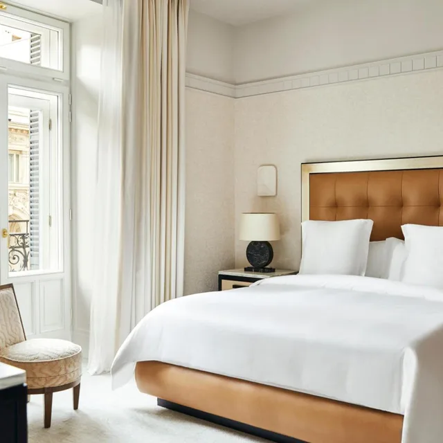 Four Seasons, Suite, King Bed، Four Seasons Hotel Madrid 1/7