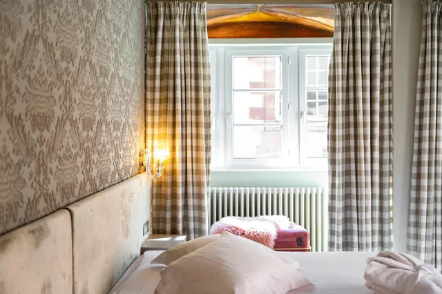 Superior, Family, Cathedral View، Hôtel Suisse 7/10