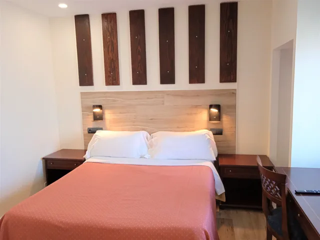 غرفة أساسية بسريرين منفصلين، Hotel 153 2/4