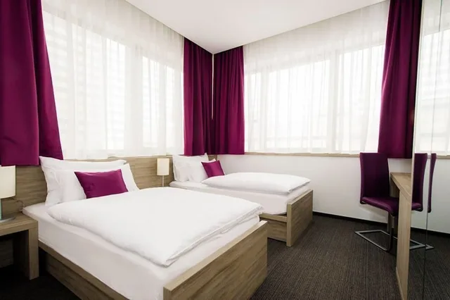 غرفة كومفورت بسريرين منفصلين، Meksiko Hotel 2/8