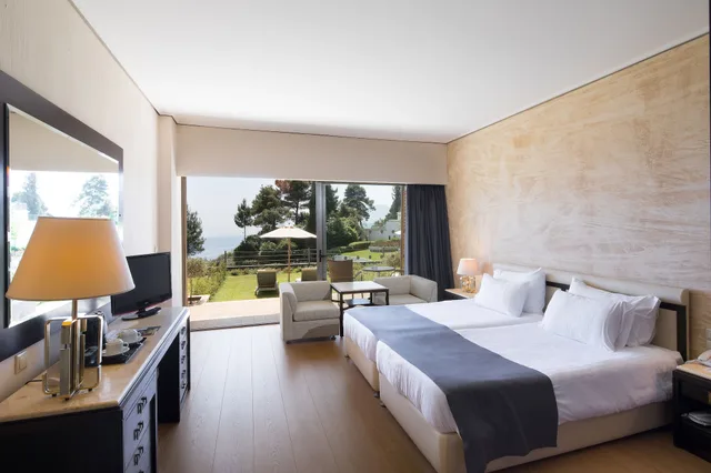 Standard, Twin Beds, Sea and Island View، Corfu Holiday Palace 2/9