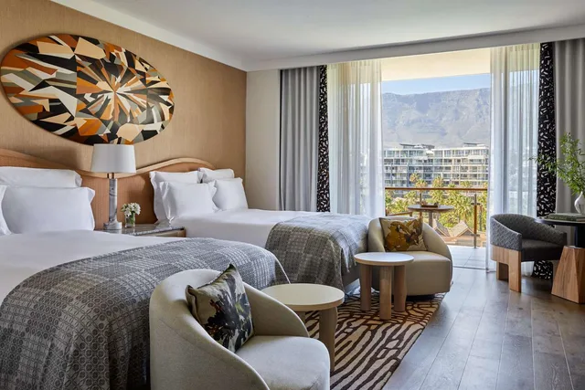 Marina, Mountain, Premier, 2 Queen Beds، One&Only Cape Town 1/2