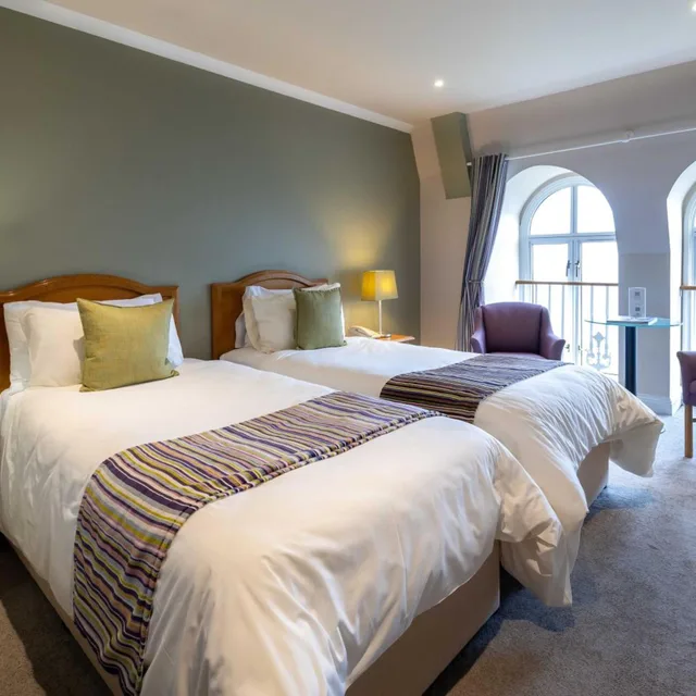 غرفة بسريرين منفصلين، Hotel De France 3/5